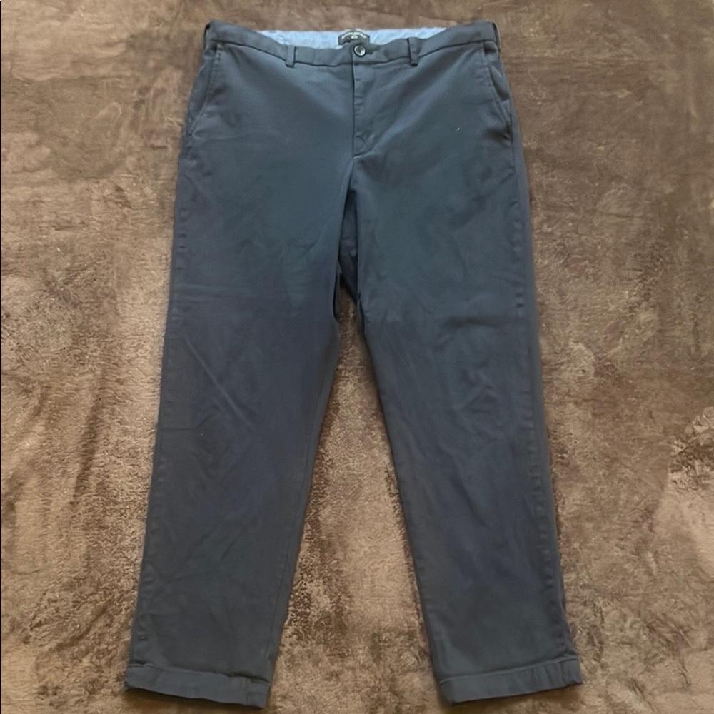 Banana Republic Gray Chinos Straight Leg Cotton Blend
